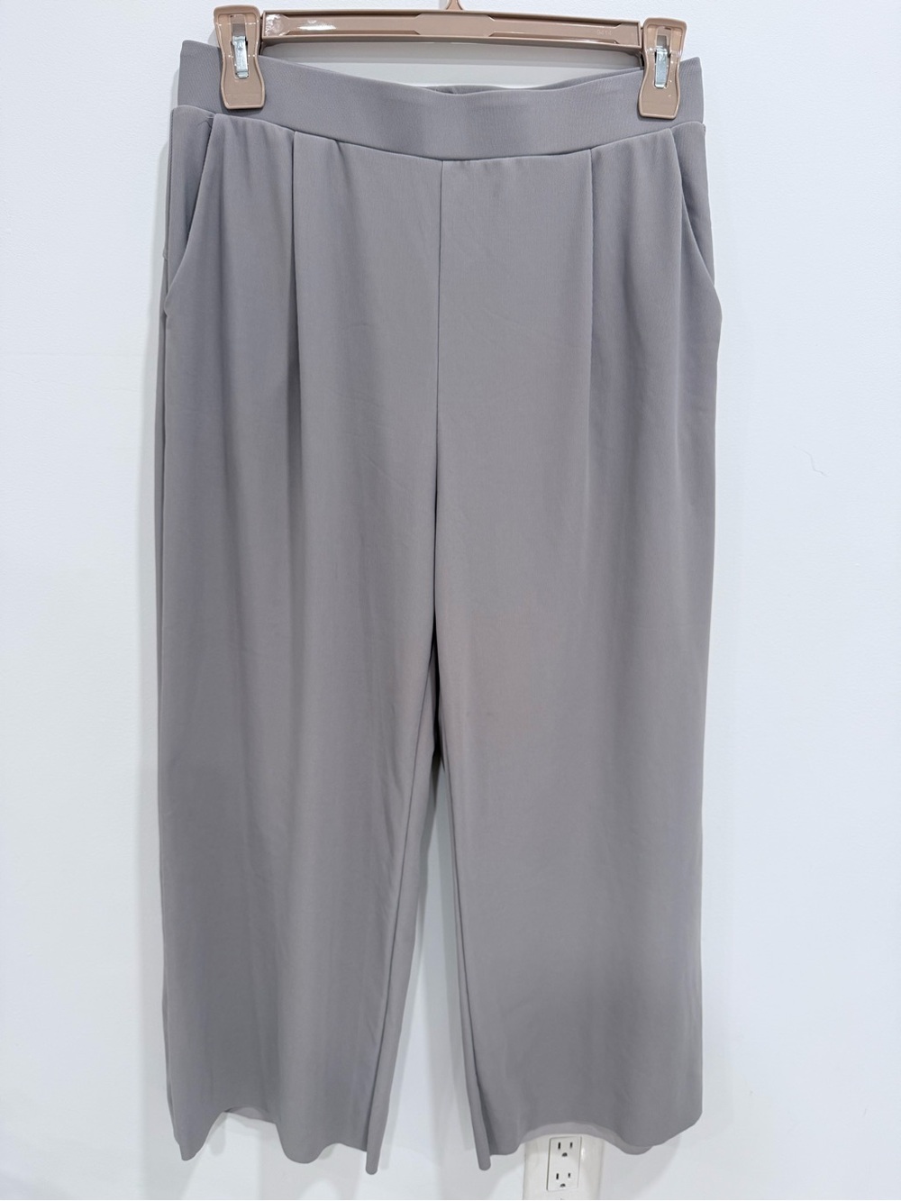HALARA Light Gray Wide-Leg Pull-On Pants